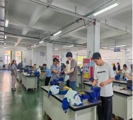 工程训练中心圆满完成沈阳药科大学2025年首批学生金工实训教学