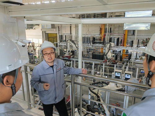 锚定现代化 改革再深化丨工厂搬进学校 工匠走进教室 长春市产教融合助力振兴汽车城钻采工程技术服务